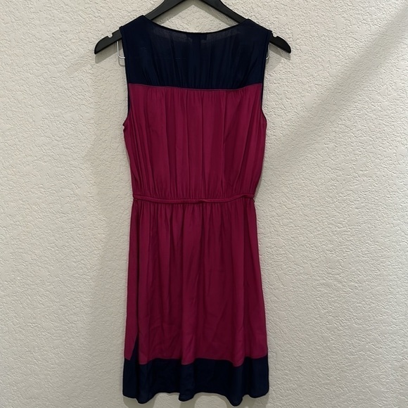 Loft Dress in Maroon and Navy in Size XS - Picture 6 of 9